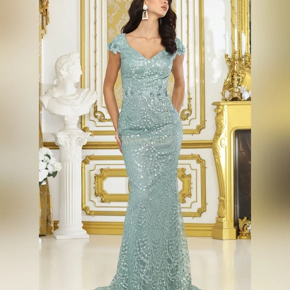 green emerald velvet dress Arlene Shimmer Gown main image 0